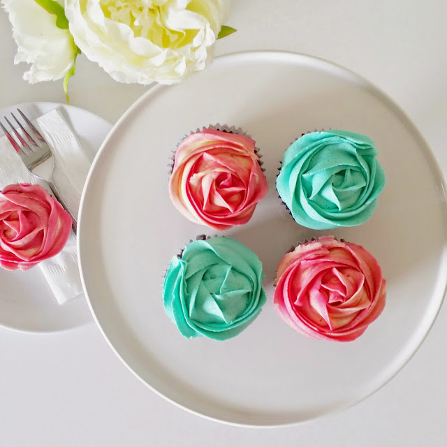 {Weekly Bake} Chocolate Mud&nbsp;Cupcakes…